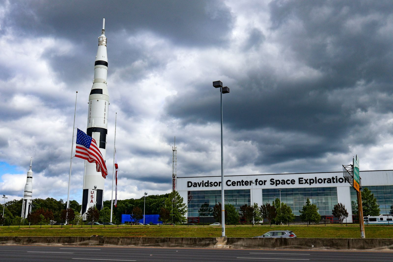 The Saturn V rocket replica beside the Davidson Center for Space Exploration in Huntsville, one of the most visited Alabama vacation spots